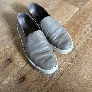 Vince Blair sneakers grey leather size 7.5